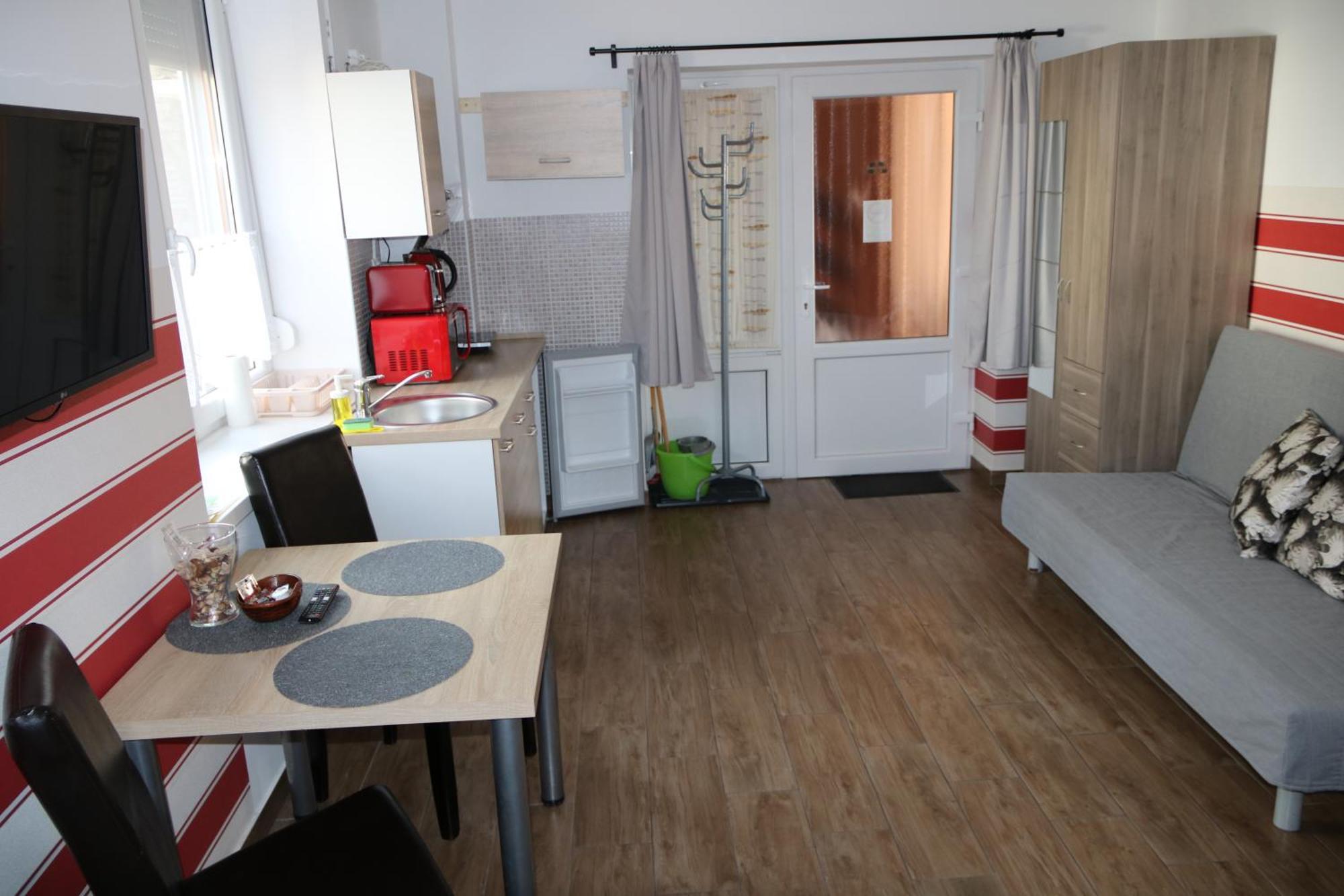 Ferienwohnung Hortobagyi Kemences Vendeghaz Exterior foto