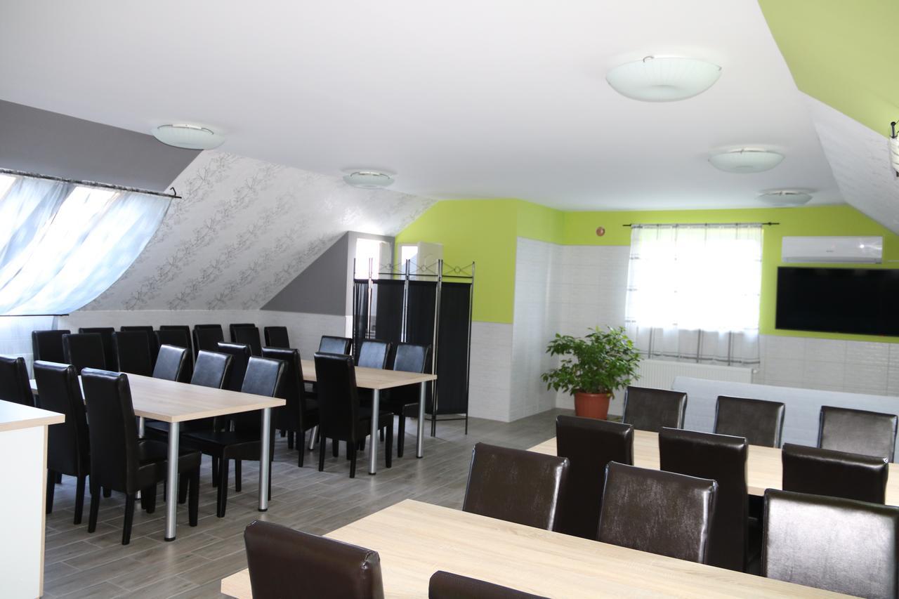 Ferienwohnung Hortobagyi Kemences Vendeghaz Exterior foto